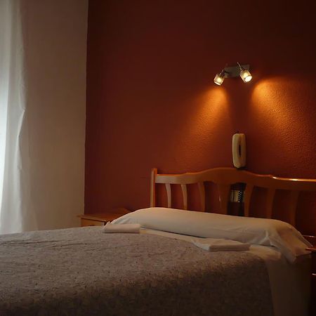 Hostal Fuencarral Kryse Madrid Exterior photo